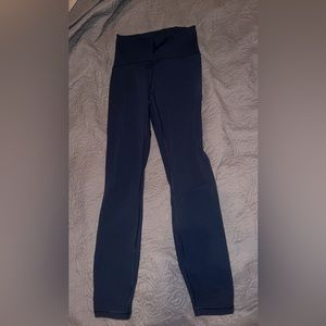 navy blue lululemon leggings
